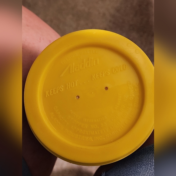 THE RESCUERS metal Disney LUNCH BOX & THERMOS vintage 1977 - Picture 16 of 16